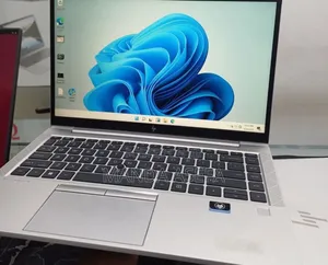 New Laptop HP EliteBook 830 G8 16GB Intel Core I7 SSD 512GB