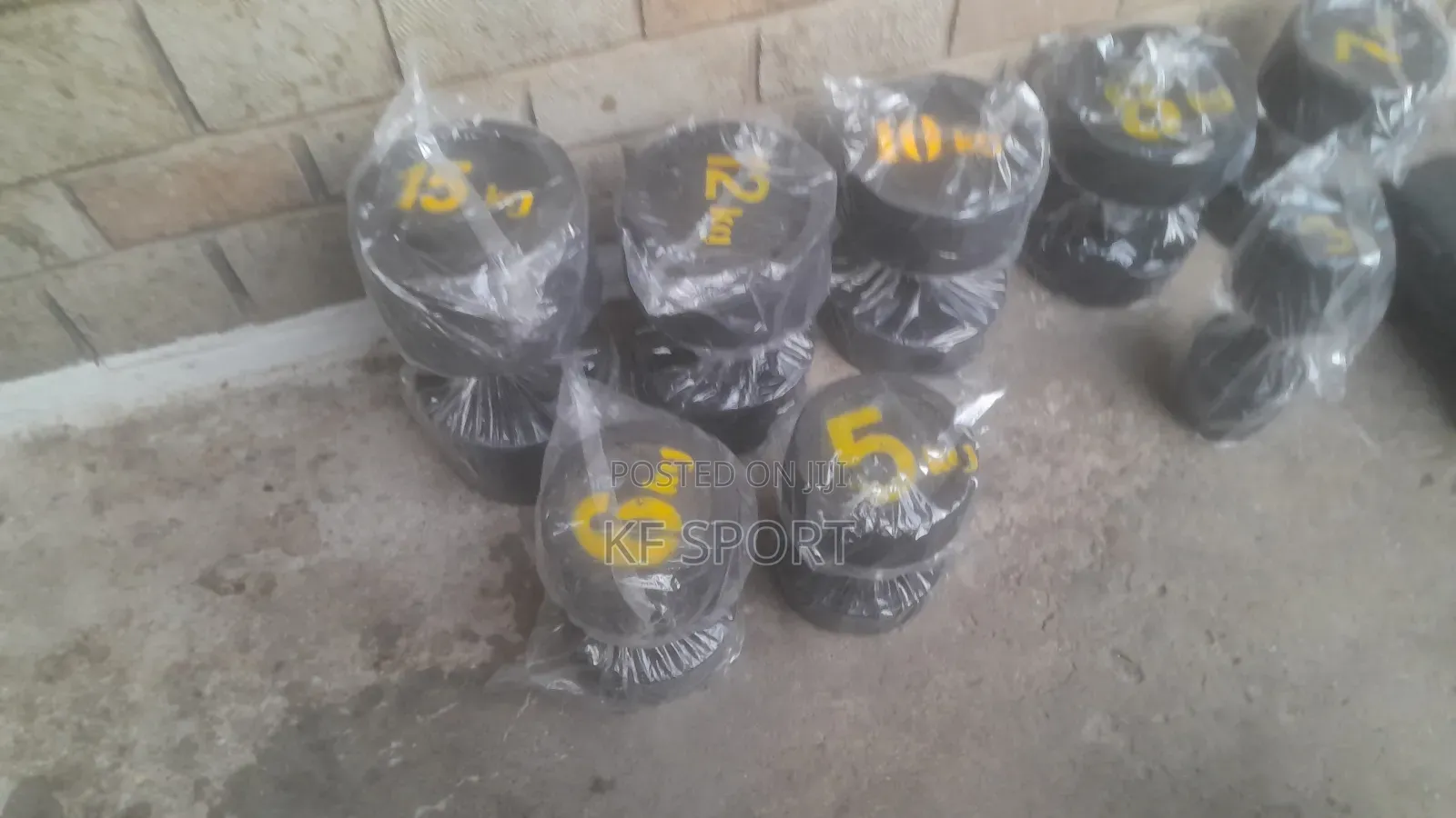 Affordable Dumbbells Ready for Your Fitness Goals.