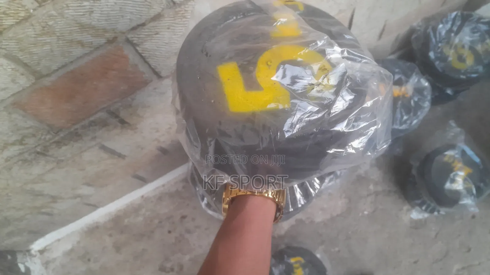 Affordable Dumbbells Ready for Your Fitness Goals.