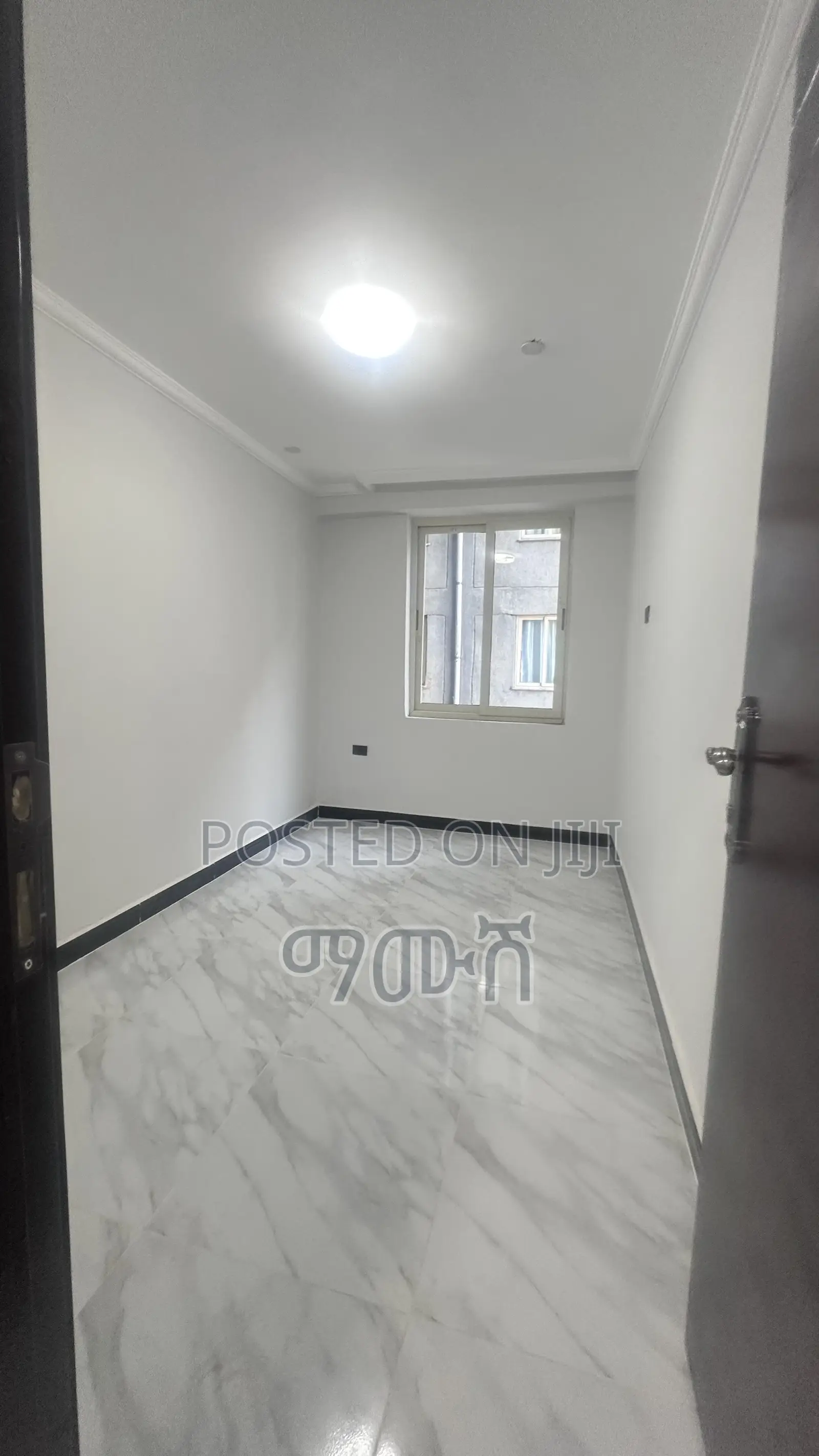 Furnished 2bdrm Condo in አዲስ አበባ አያት, Bole for sale