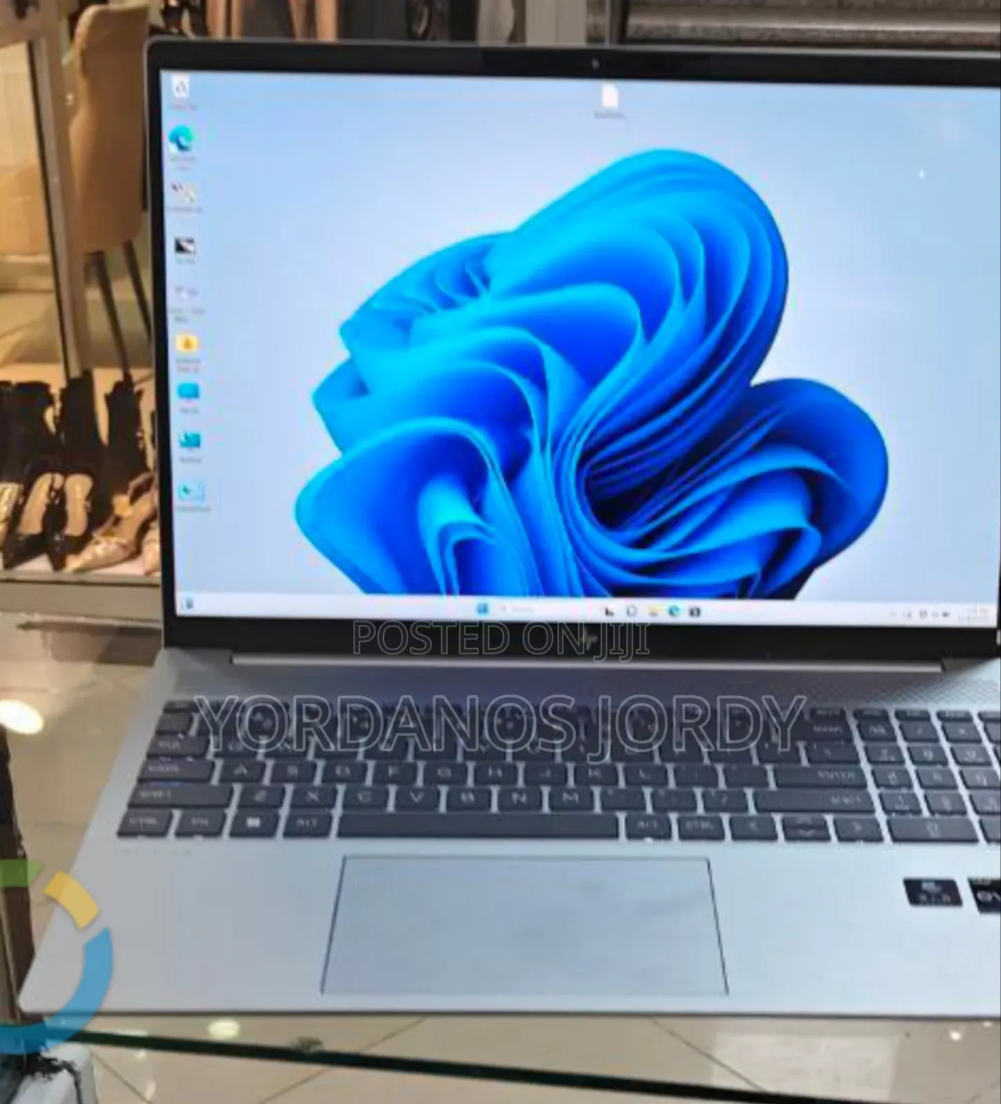 New Laptop HP Pavilion 17 16GB Intel Core I7 SSD 1T