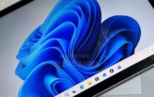 New Laptop Microsoft Surface Book 3 16GB Intel Core I7 SSD 256GB