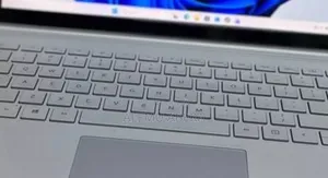 New Laptop Microsoft Surface Book 3 16GB Intel Core I7 SSD 256GB