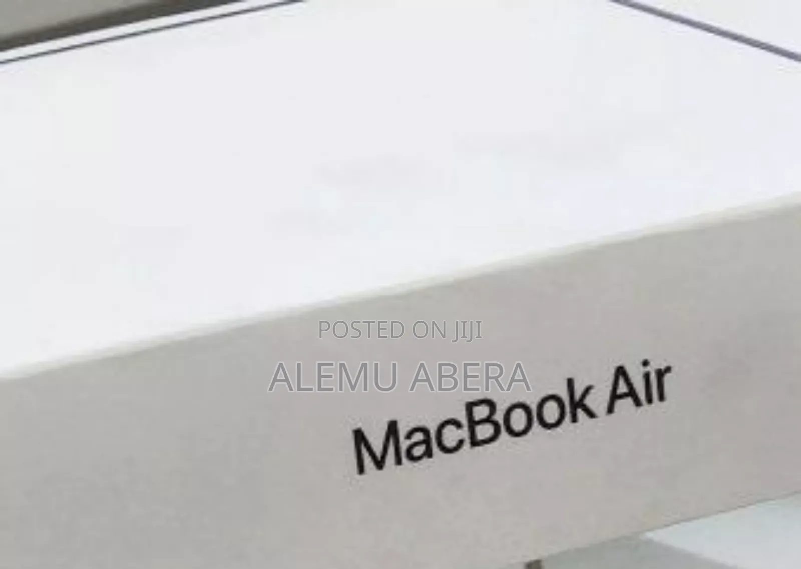 New Laptop Apple MacBook Air 2025 M4 13-Inch 16GB SSD 512GB