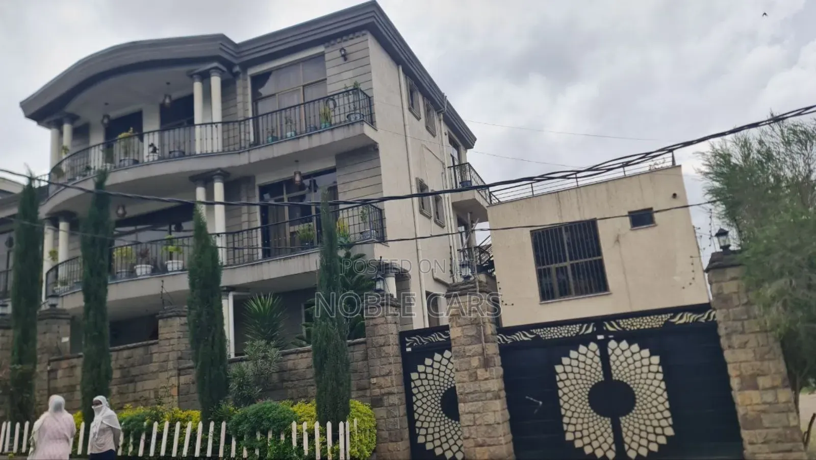 7bdrm House in Golagul Realestate, Yeka for sale