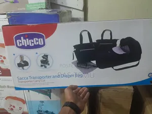 Chicco Baby Multi-Function Sacca Transporter Soft Carry Cot