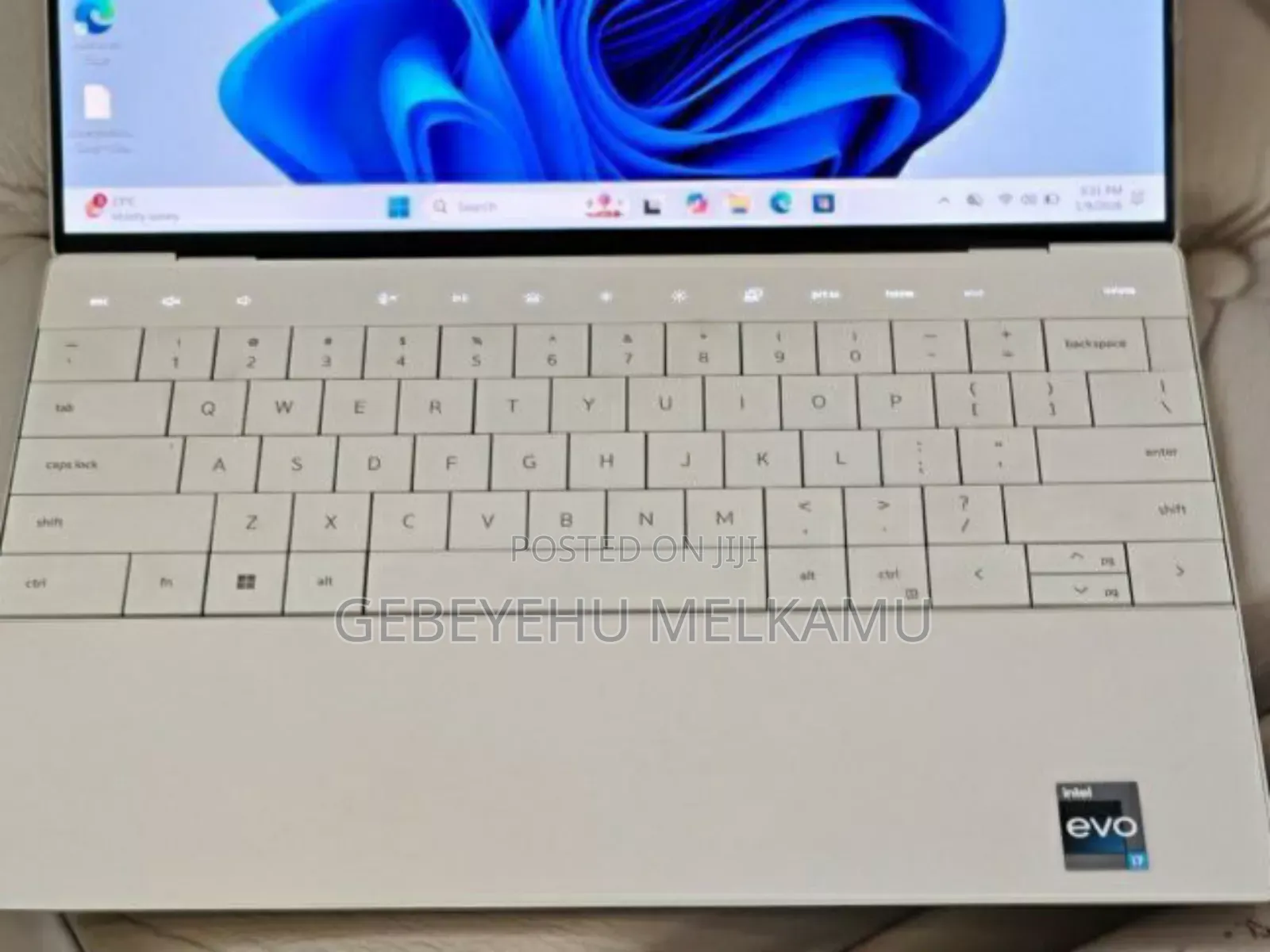 New Laptop Dell XPS 13 9320 32GB Intel Core I7 SSD 1T