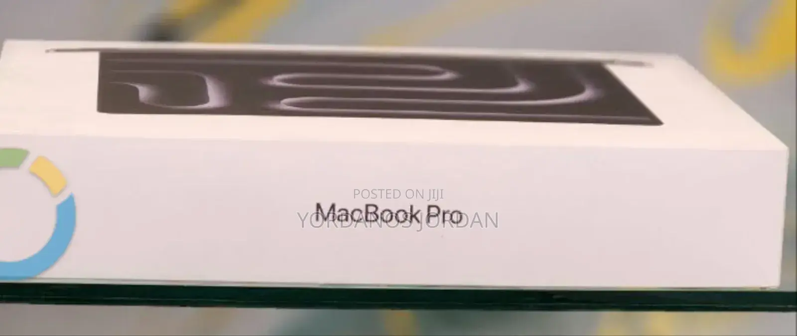 New Laptop Apple Macbook Pro 2025 M5 14-Inch 16GB Apple M5 SSD 512GB