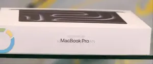 New Laptop Apple Macbook Pro 2025 M5 14-Inch 16GB Apple M5 SSD 512GB