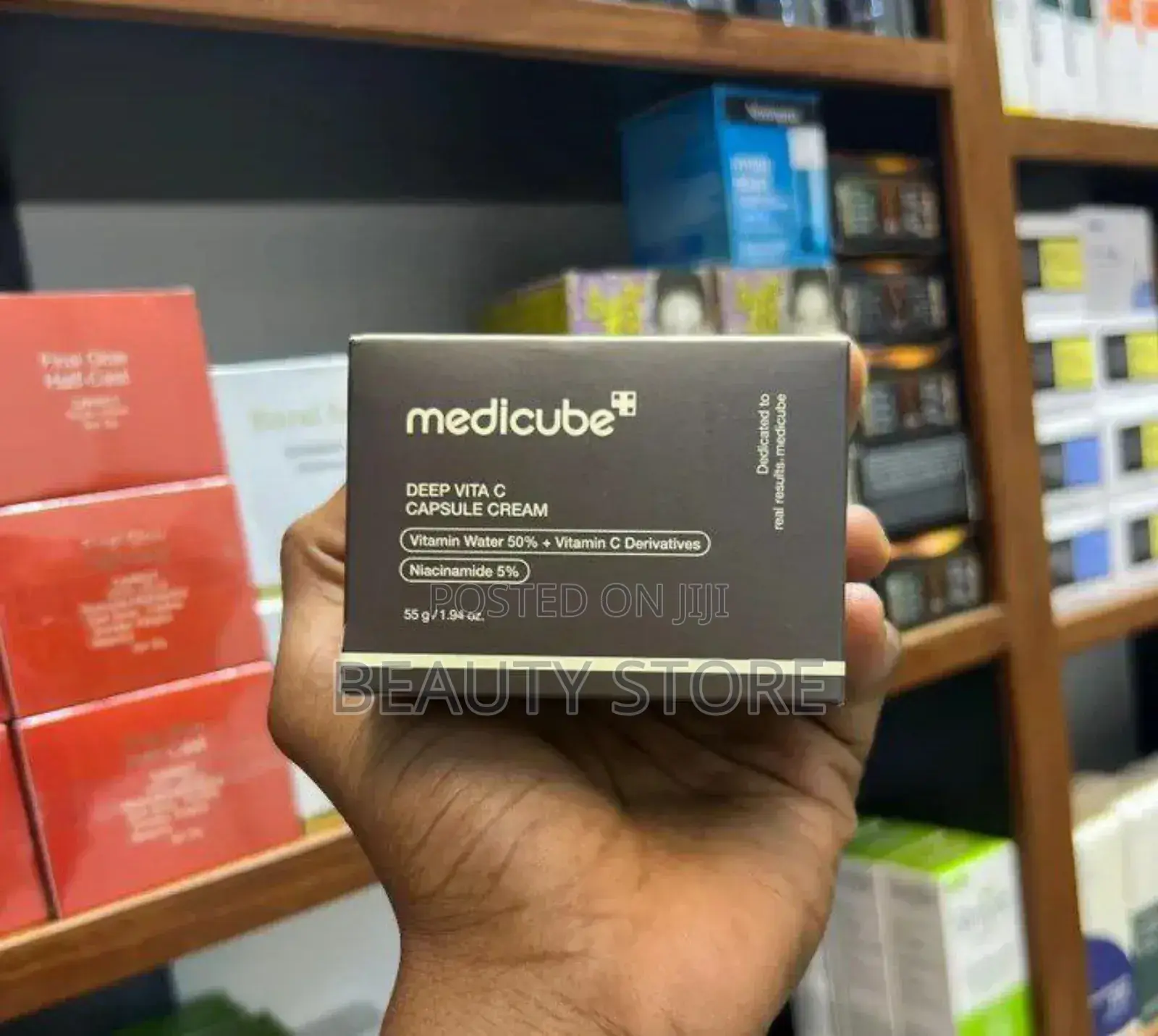 Medicube Deep Vita C Capsule Cream.