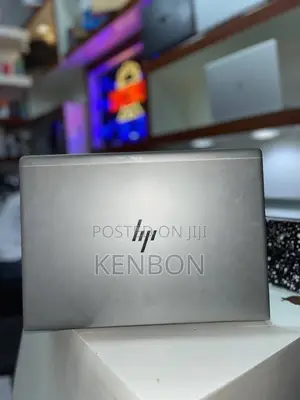 New Laptop HP 17-3000 12GB Intel Core I7 SSD 512GB