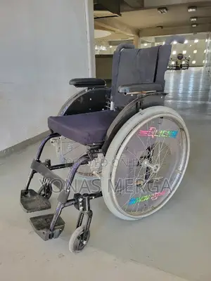 European Wheelchair能讓cushions by Karman Healthcare Compatible