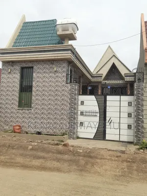 Furnished 4bdrm House in Adama for sale