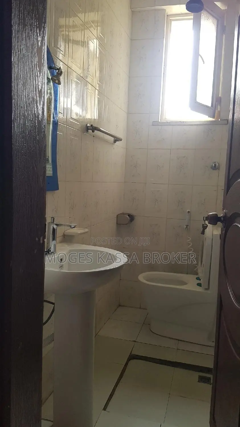 ሰሚት ፍየል ቤት አፓርታማ 3ኛ ወለል