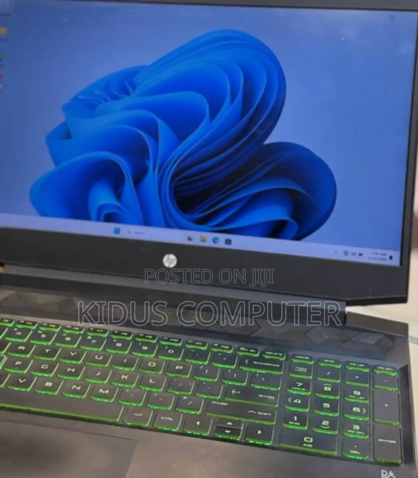 New Laptop HP Pavilion 15 16GB Intel Core I7 SSD 256GB