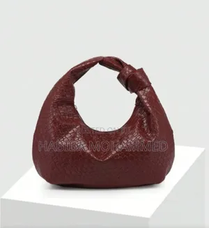 Sleek Chic Burgundy Croc-Embossed Knot Hobo Shoulder Bag