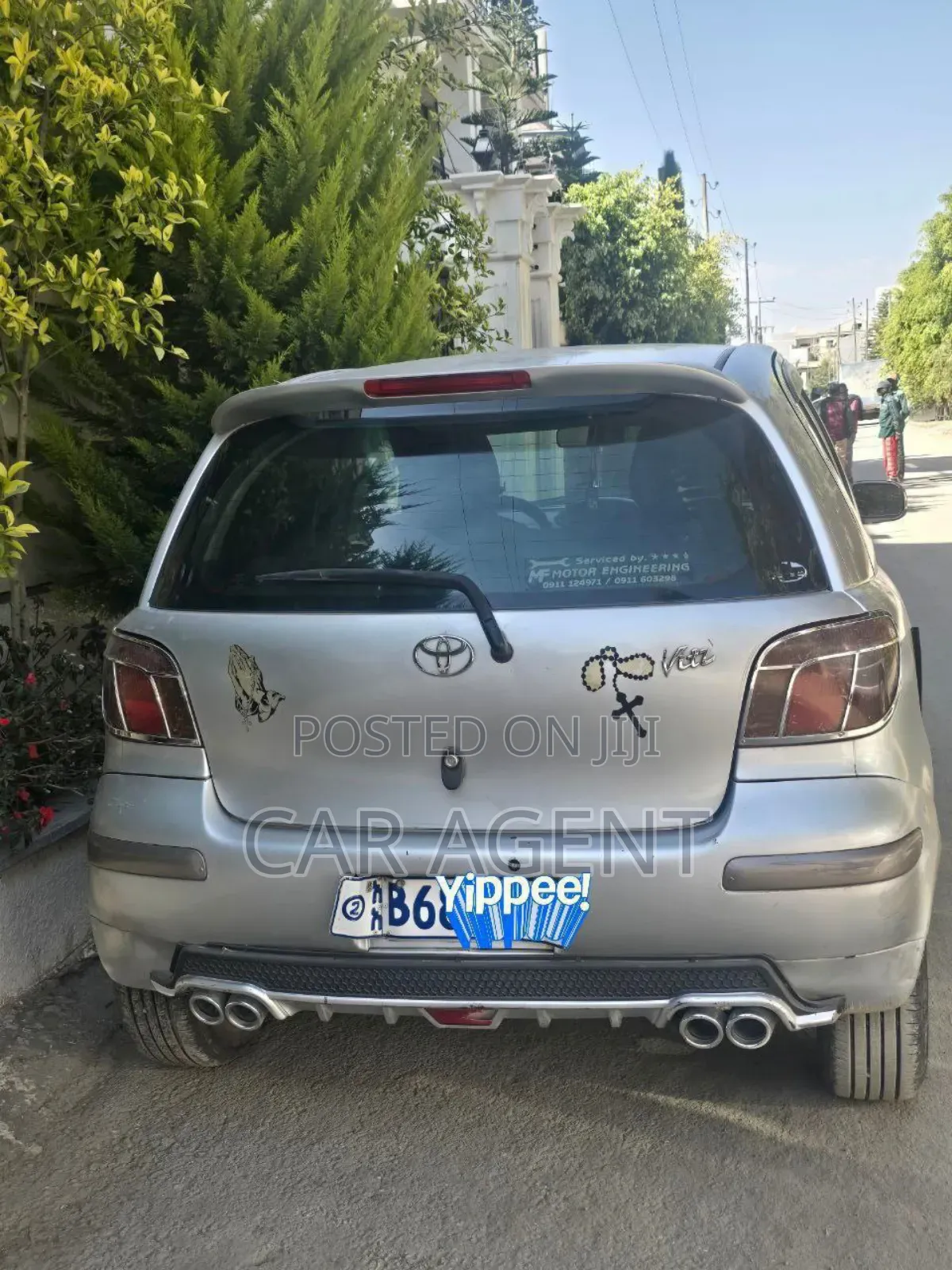 Toyota Vitz 2002 Silver