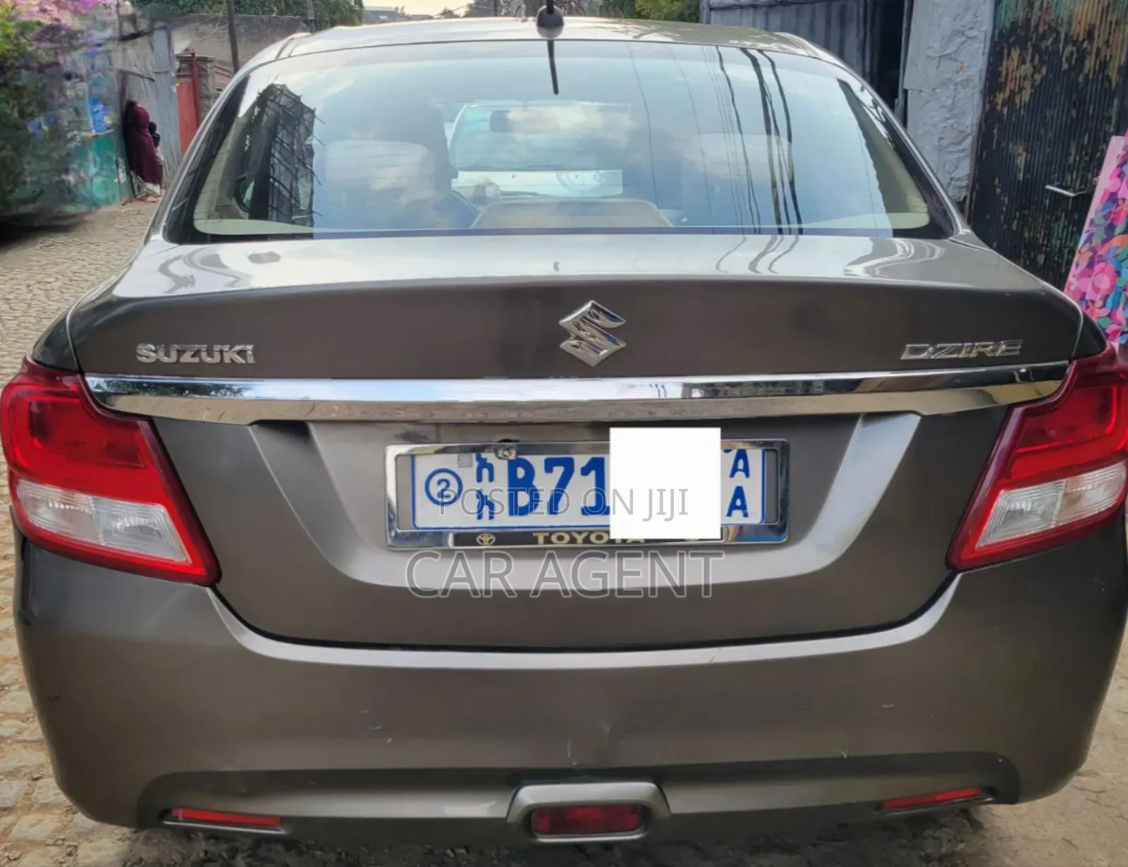 Suzuki Dzire 2020 Gold