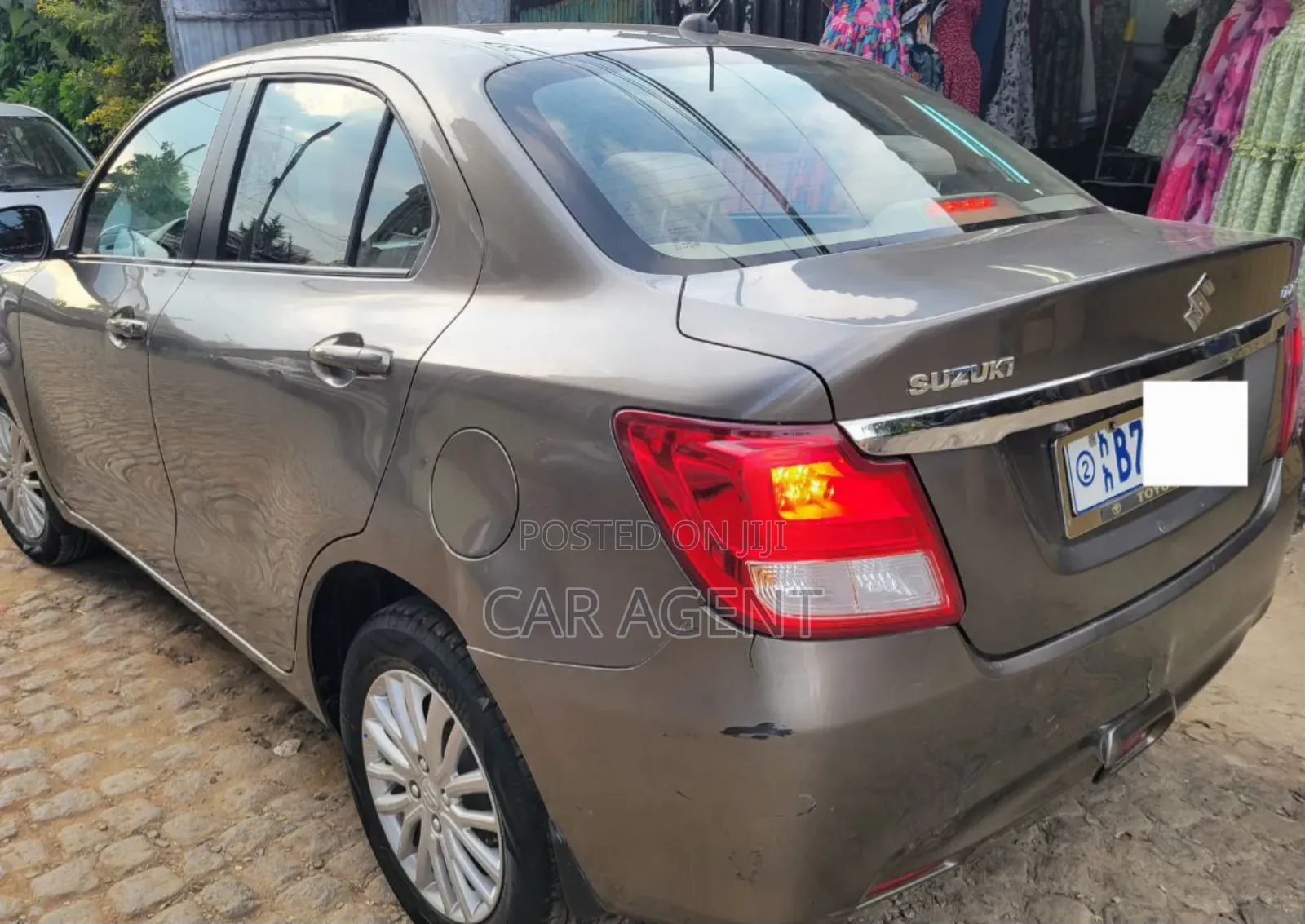 Suzuki Dzire 2020 Gold