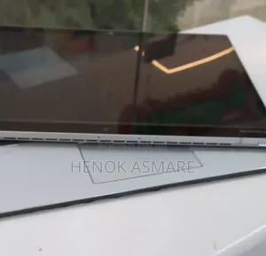 New Laptop HP Elite X2 1012 16GB Intel Core I5 SSD 512GB