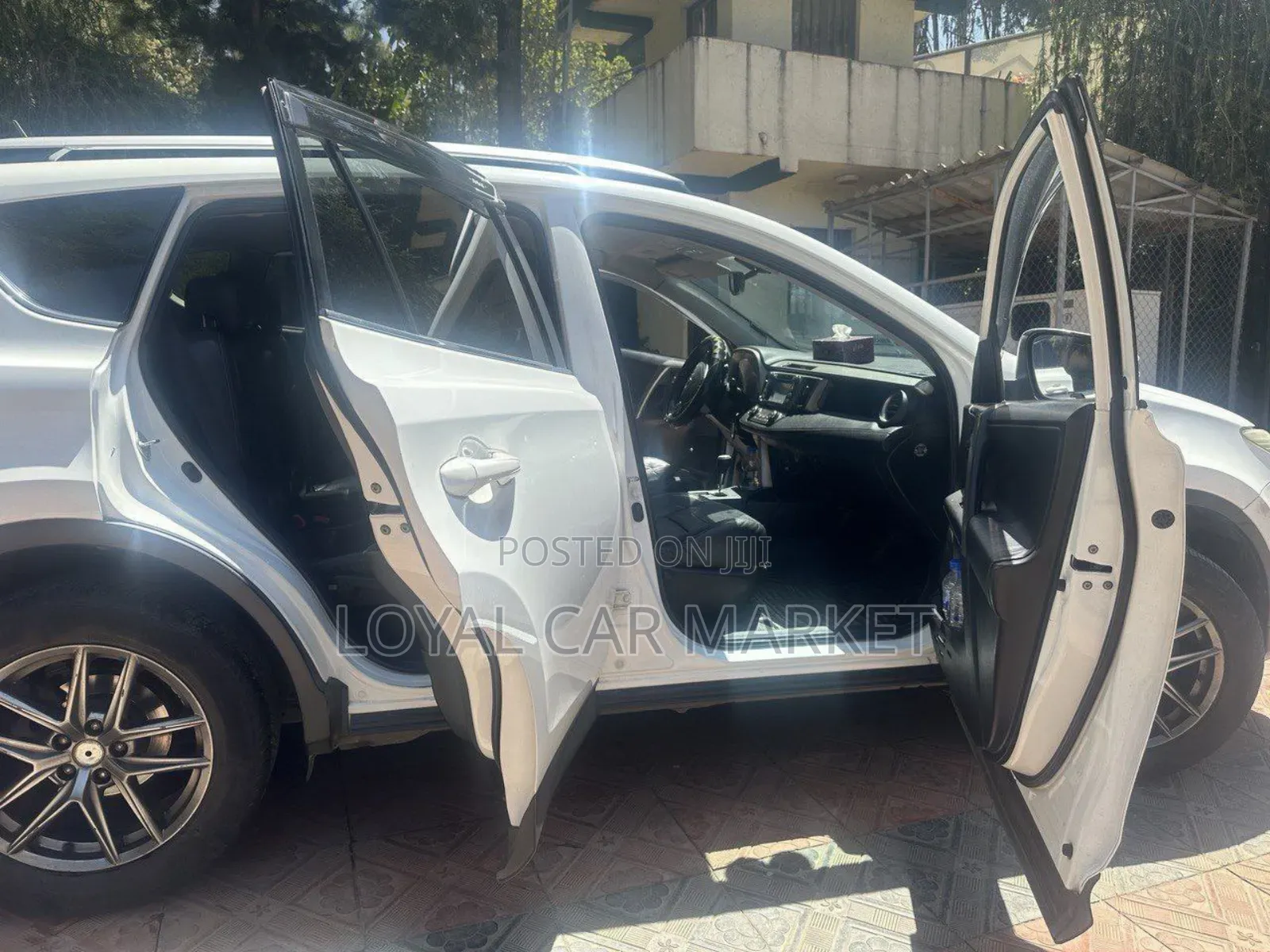 Toyota RAV4 2013 White