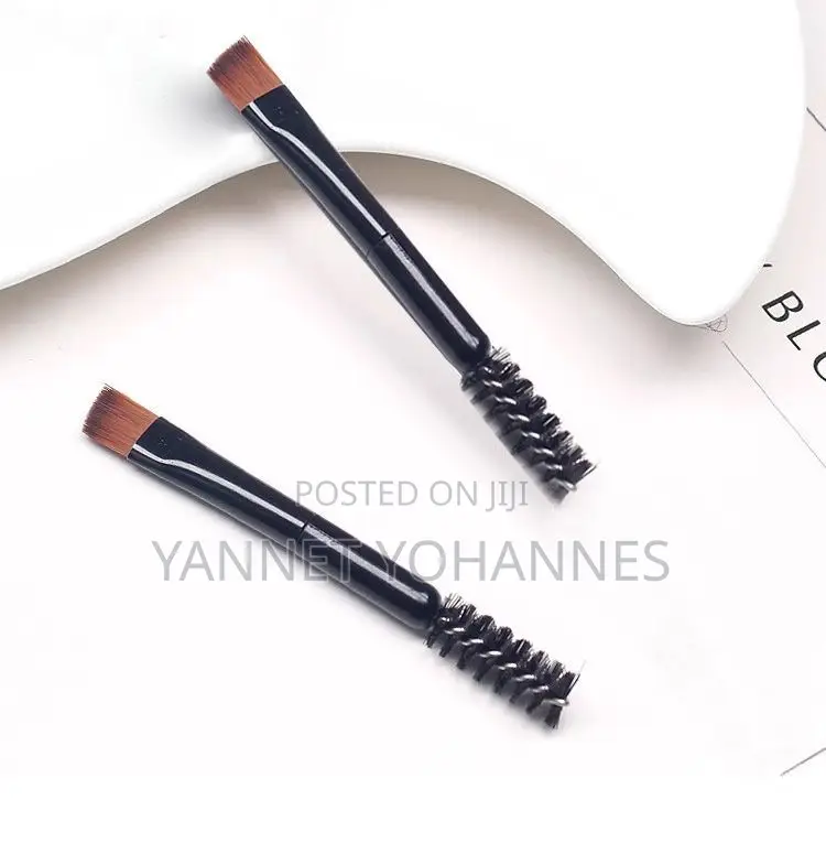 Eyebrow Brush With Spoolie Dual Angled Brow Brush