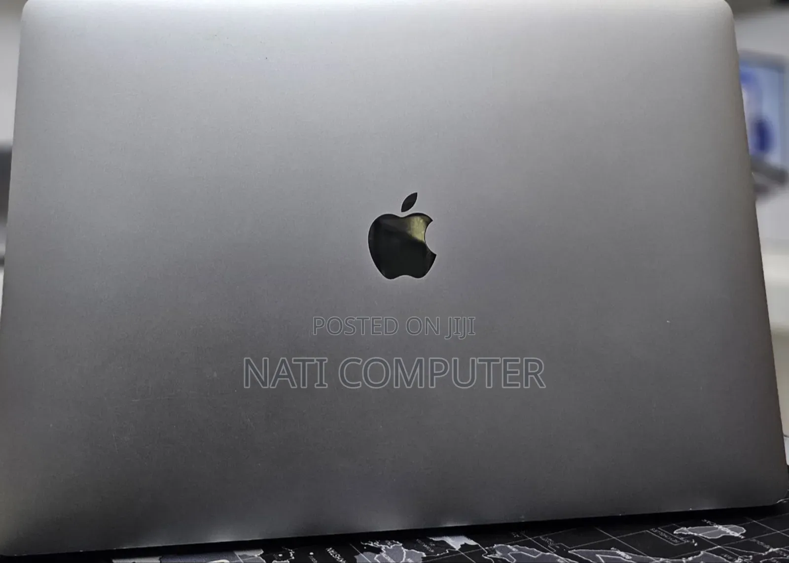 New Laptop Apple MacBook Pro 2019 16GB Intel Core I9 SSD 512GB