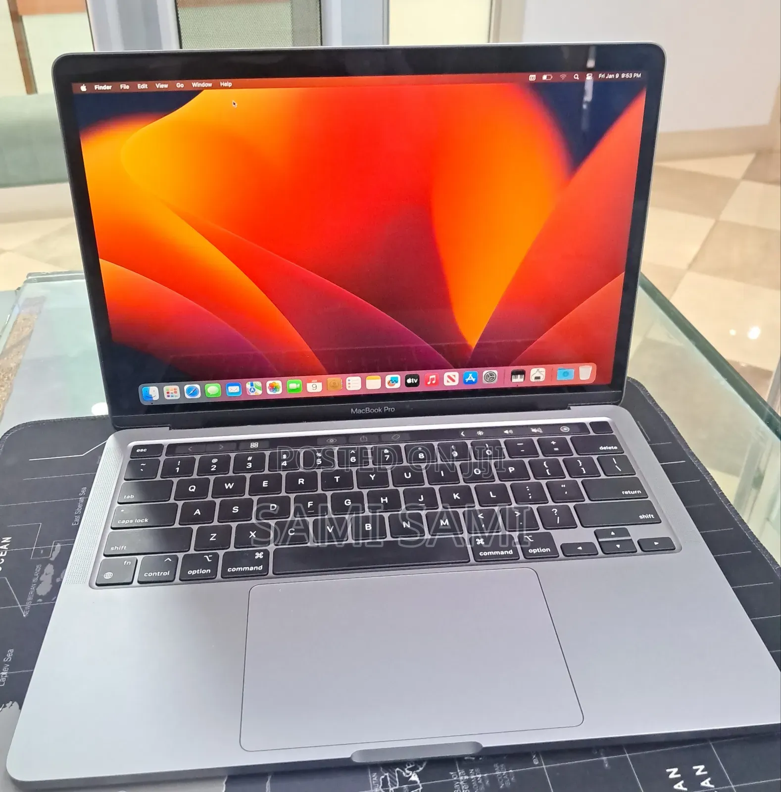 New Laptop Apple MacBook Pro 2022 M2 8GB Apple M2 SSD 256GB