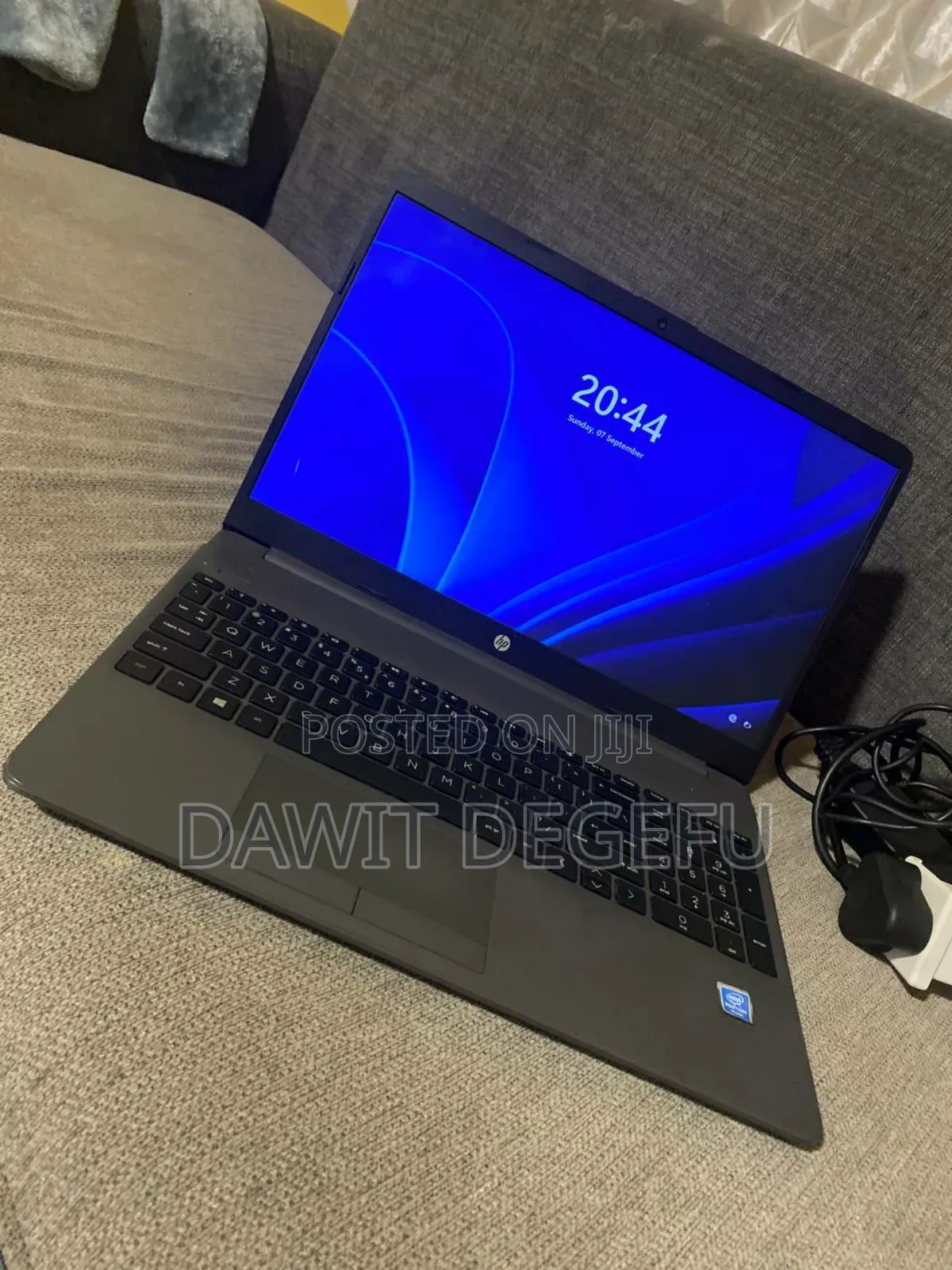 Laptop HP 14-dq1025cl 4GB Intel Pentium SSD 128GB