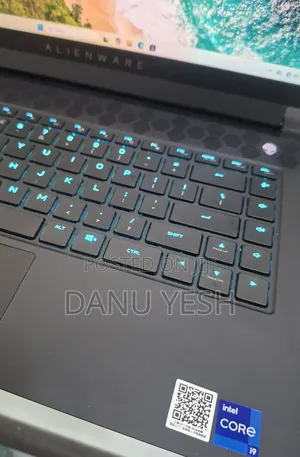 New Laptop Alienware M15 R3 32GB Intel Core I9 SSD 1T