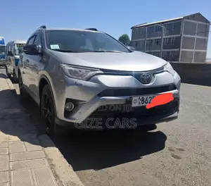 Toyota RAV4 2018 Silver