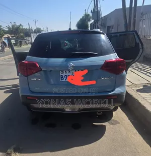 Suzuki Vitara 2021 Blue