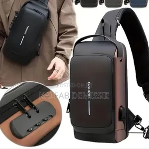 Smart Tourist Hand Bag