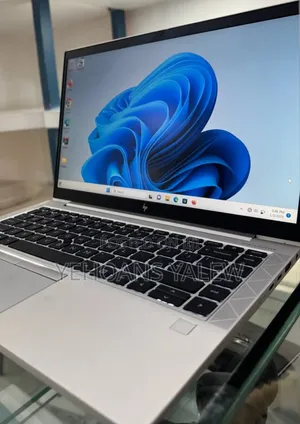 New Laptop HP EliteBook 840 G8 16GB AMD Ryzen 5 SSD 512GB
