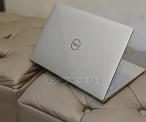 New Laptop Dell XPS 15 32GB Intel Core I7 SSD 1T