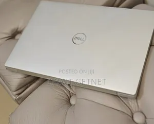 New Laptop Dell XPS 15 32GB Intel Core I7 SSD 1T