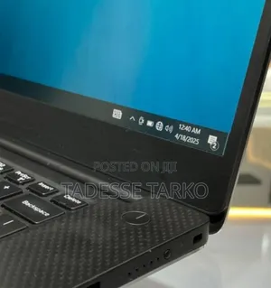 New Laptop Dell 16GB Intel Core I7 SSD 512GB