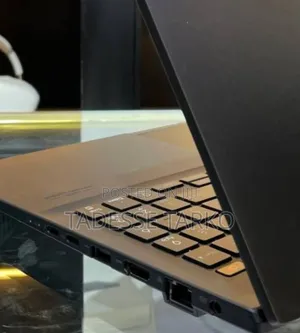 New Laptop Dell 16GB Intel Core I7 SSD 512GB