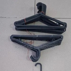 Cloth Hanger የልብስ መስቀያ
