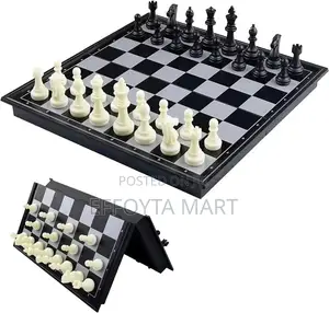 High Quality Board Foldable Chess Set