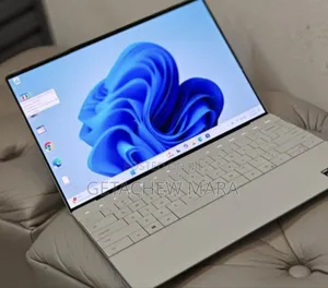 New Laptop Dell XPS 15 32GB Intel Core I7 SSD 1T