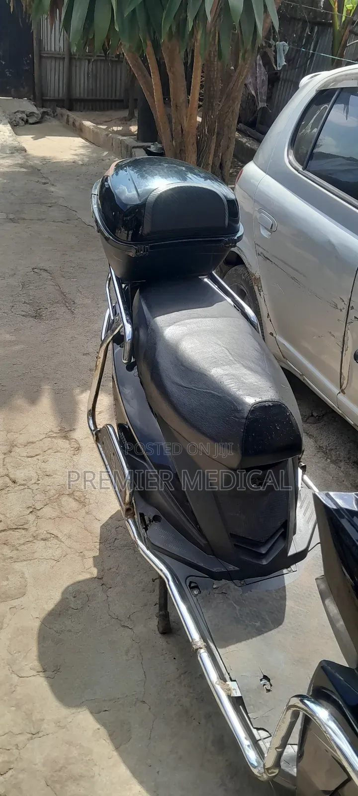 Motorcycle 2022 Black