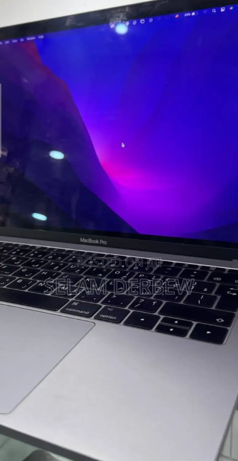 New Laptop Apple MacBook Pro 2017 8GB Intel Core I5 SSD 256GB