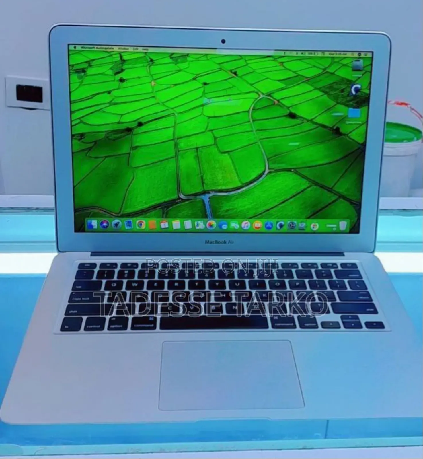 New Laptop Apple MacBook Air 2014 4GB Intel Core I5 SSD 256GB