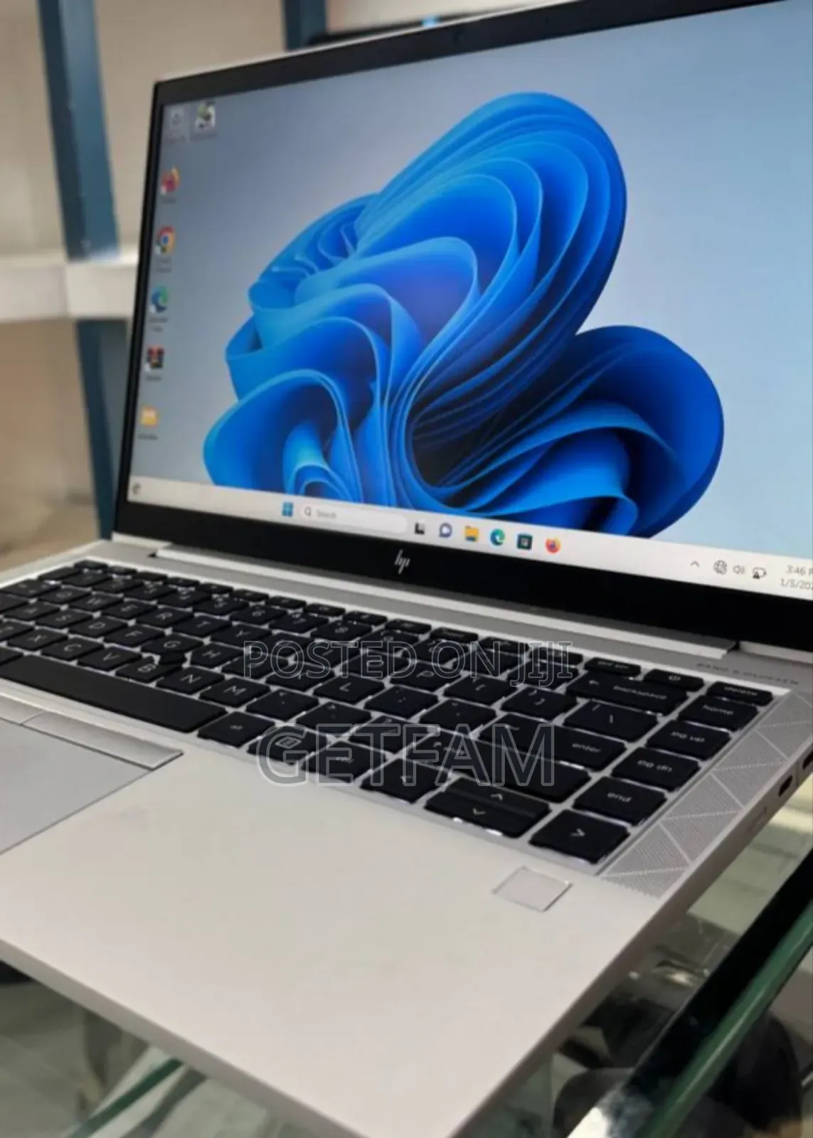 New Laptop HP EliteBook 840 G8 16GB AMD Ryzen 5 SSD 512GB