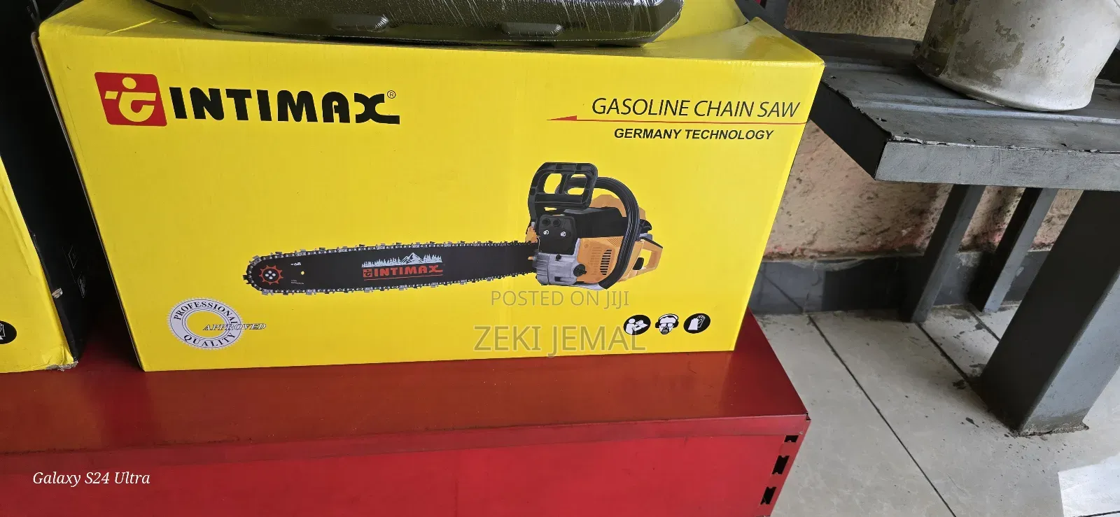 Gasoline Chiansaw 24" Germany