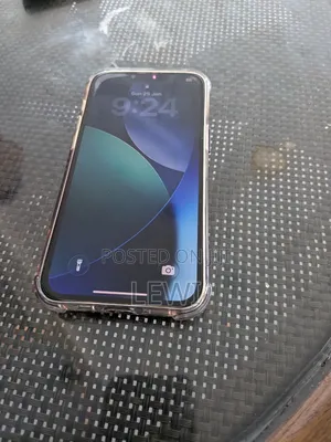 Apple iPhone 13 128 GB Green