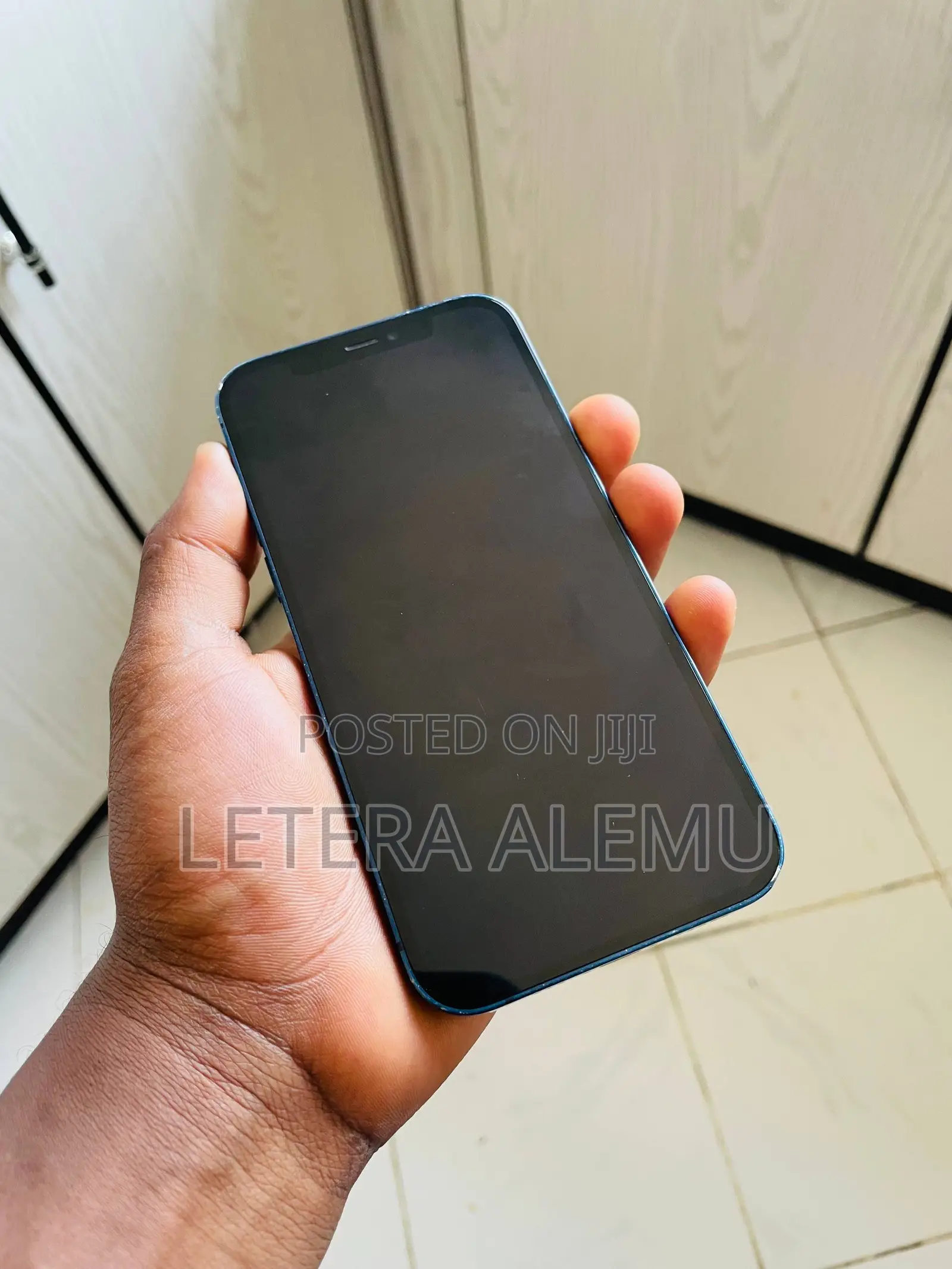 Apple iPhone 12 64 GB Blue