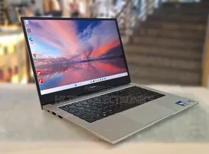 New Laptop 16GB AMD Ryzen 5 SSD 512GB