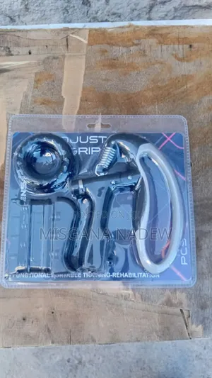 Hand Grip Set +200 Delivery